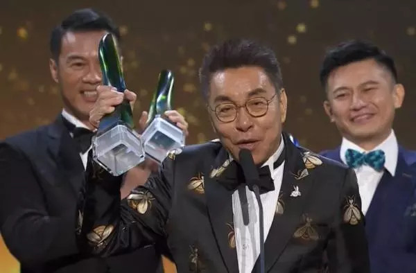 【紅星大獎2019】周初明獲特別成就獎【患有肌肉萎縮的他上台獻上感人致詞】全場爆哭
