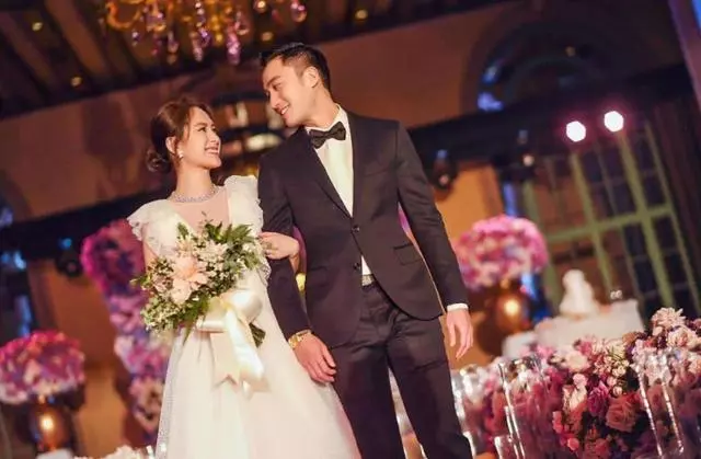 結婚前不被看好,婚後卻有了幸福肥,虎背熊腰,已不再是童年女神!