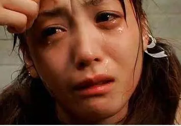 保姆打掃書房尖叫一聲 跑過去一看我倒吸一口氣 3天後速速離婚