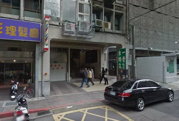 320個便當1小時送到!西門排骨店遭惡作劇...老闆霸氣送街友!