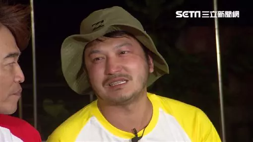 暫退《玩很大》!35歲KID「突入伍當兵」曬平頭照片 哽咽喊「我任務已經完成」:1年後再會