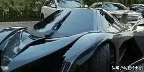 杜拜豪車眾多, 唯獨杜拜王子有一輛價值5個億, 只有成龍借來開過