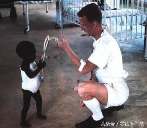 直擊世界上最黑的嬰兒,如今已經長大變這樣,網友:晚上自帶隱身功能!