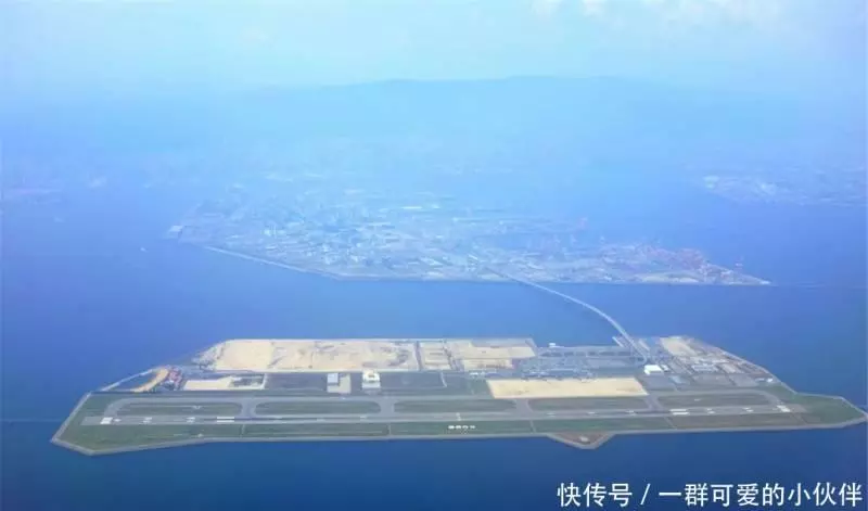 日本沉沒開始!填1000根柱子止不住機場下沉,安倍想從中方找出路