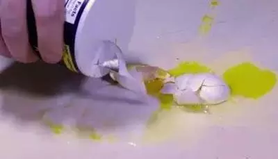 食鹽原來那麼厲害!鹽在生活中妙用可真多,可惜90%的人不知道!!