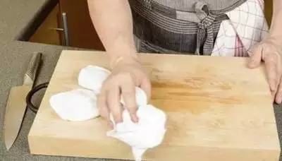 食鹽原來那麼厲害!鹽在生活中妙用可真多,可惜90%的人不知道!!
