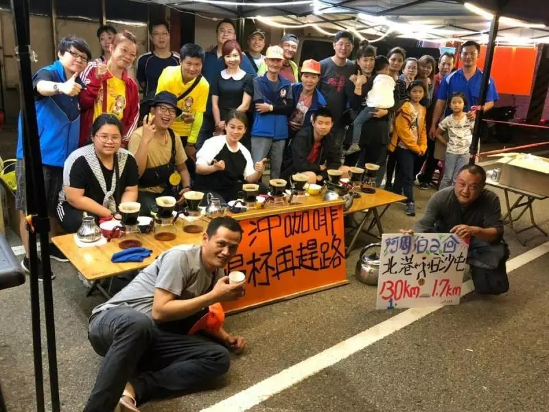 媽祖救了他全家!推掉千萬元生意「泡咖啡」回饋香客!叛逆期「娘娘曾入夢」教訓,浪子終回頭!