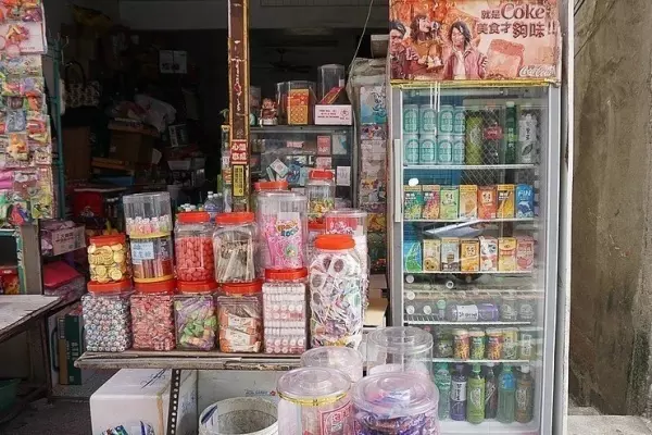 到底是什麼飲料?婆婆想喝「機價魚仔」聽得她霧煞煞 直奔雜貨店「老闆竟然懂了」:真的沒亂叫