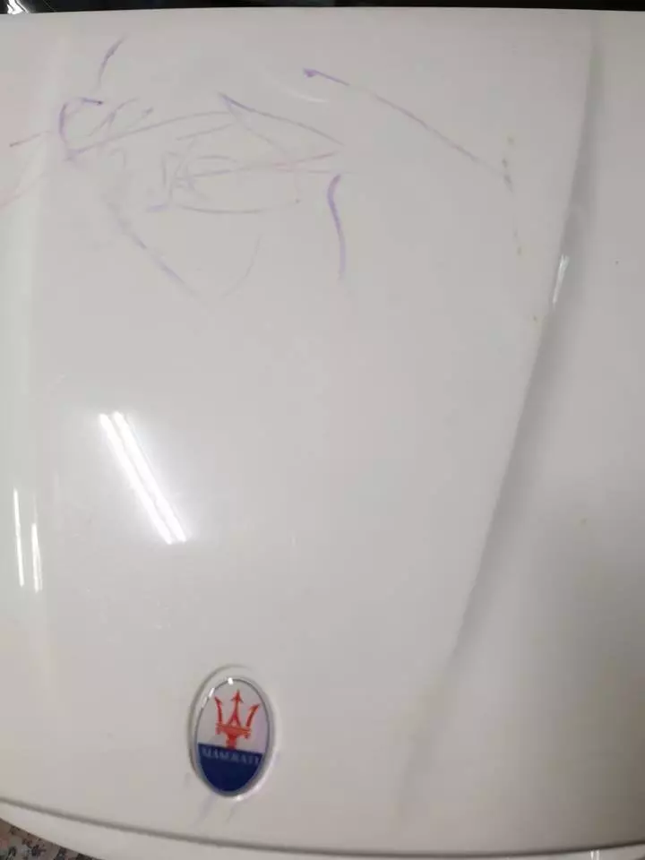 消防爸上班!兒趴瑪莎拉蒂「蠟筆猛塗狠刮」…媽嚇:逃家嗎 結局超意外網笑噴