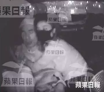 勁爆!許志安背著鄭秀文偷吃馬國明女友!黃心穎在車上猖狂Kiss 20次!網民: 狗男女!(內有影片)