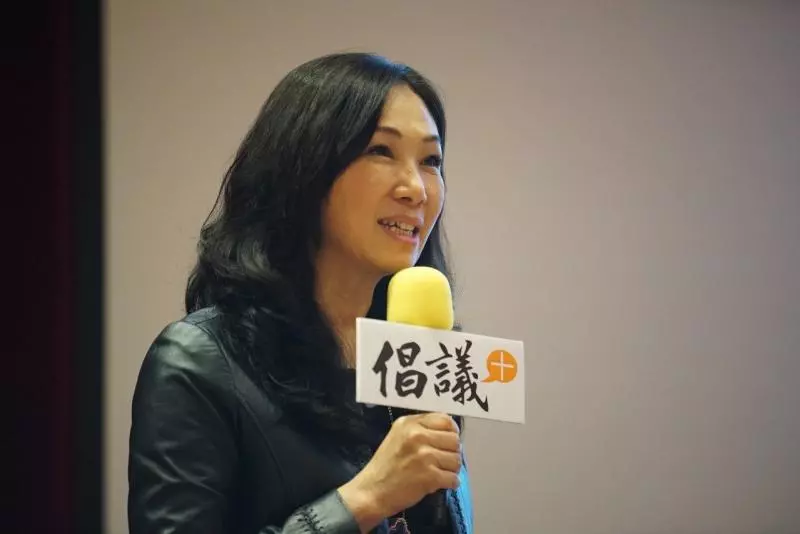 韓冰姊弟 為何曾讓李佳芬決定「把自己關廁所」 