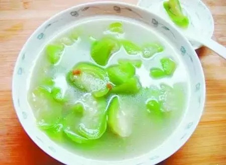 一碗湯差點讓一家三人沒了命!很多人常喝這種湯!