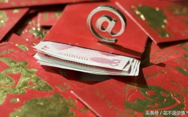 生下兒子婆婆送來三千,讓媽伺候月子,回婆家推開門後,我落淚了