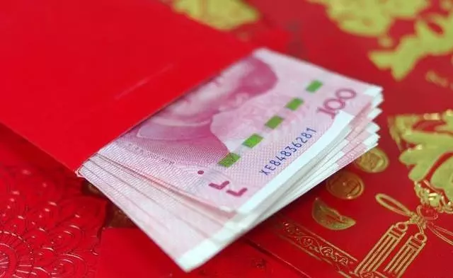 弟弟買房妻子給三千,小舅子買車妻子卻拿三萬,聽完解釋丈夫哽咽