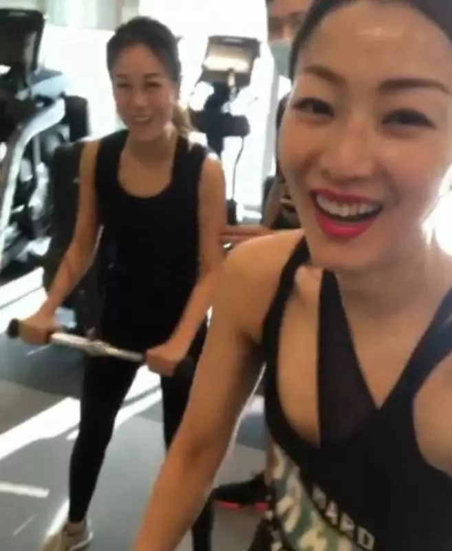 【網友:地表最賤的小三!】黃心穎為降戒心接近鄭秀文一起做Gym!網友:心寒!