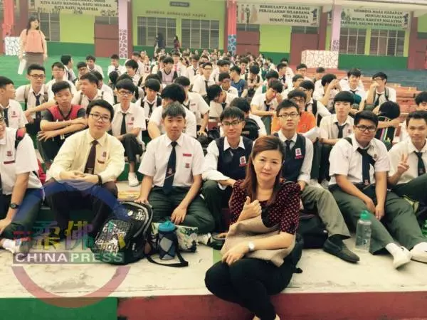 【專題】遭嗜賭父水管鞭打 倒吊窗口 少女性格扭曲變雙面人