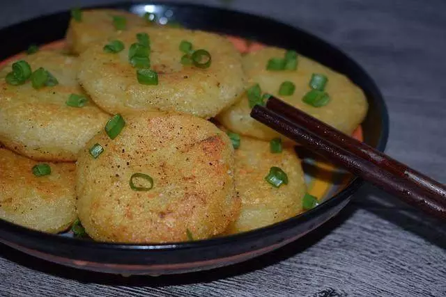 【馬鈴薯煎餅】馬鈴薯別總是炒著吃