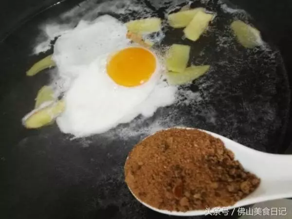 經前和經期小腹脹痛,這兩款活血化瘀食療菜譜或許能幫到你!