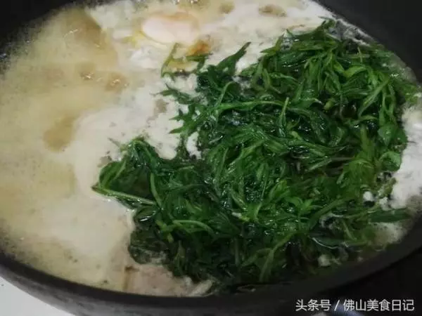 經前和經期小腹脹痛,這兩款活血化瘀食療菜譜或許能幫到你!