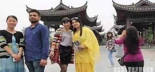大量印度遊客湧入中國,他們都在搶購什麼看完你可能不信