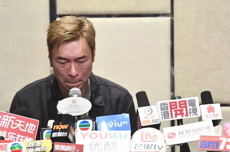 價錢談不攏!許志安「160萬買下計程車偷吃片」失敗 知情人士曝「鄭秀文選擇原諒」:她上週就看到