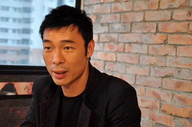 港媒曝鄭秀文情緒崩潰搬離愛巢,與許志安離婚已成定局?