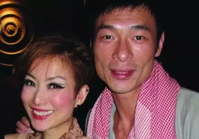 向太勸鄭秀文放下 痛譙許志安「眼皮子底下作案」