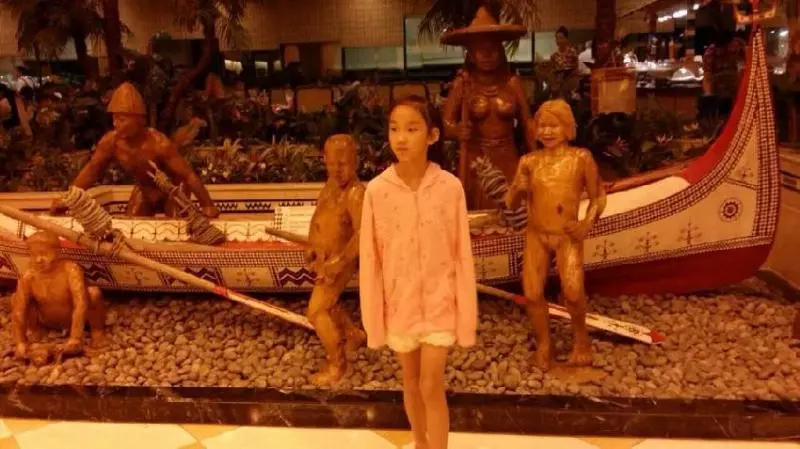 丁國琳「11歲女兒」首度曝光!從小就被生父拋棄....長大後「遺傳媽媽好身材」被贊翻!