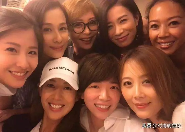 天生娃娃臉,嫁入豪門卻要靠佘詩曼救濟,42歲被老公寵成公主.