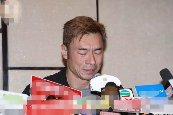 許志安慣性劈腿!鄭秀文親寫224字「痛揭婚姻關係」 哽咽喊「婚姻本身沒有愛」維繫真的好難