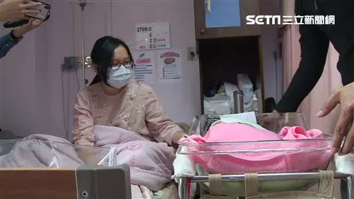 8年連生5胎!南投人妻「大學戀上黑手」為他挺孕肚上課 沒錢也堅持要生:「月薪3萬不是問題」