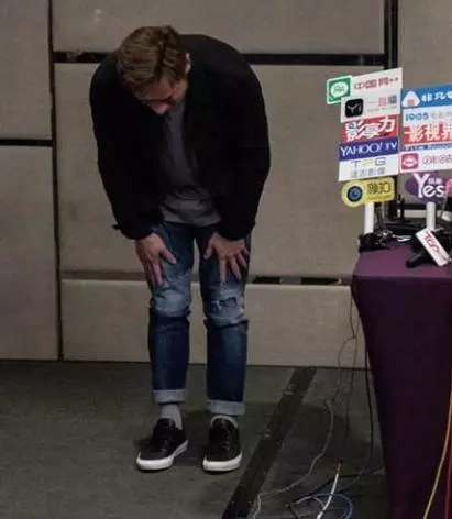 求鄭秀文原諒他!許志安經紀人喊冤「都是女生主動」 只是一時糊塗:「他以前做很多公益」
