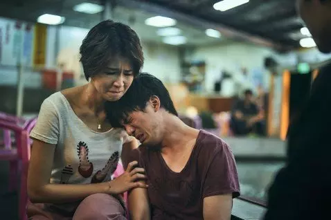 《我們與惡的距離》讓世界看見台灣!美國觀眾「評9.6高分狂推」 中國網友也認輸「這點大陸輸慘」