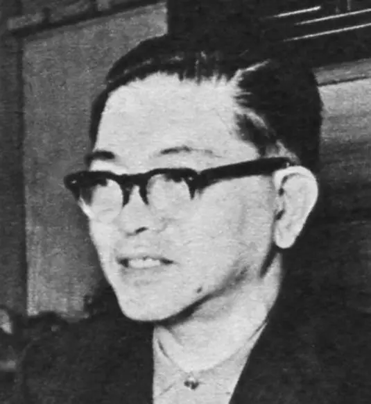 貝爺在他面前都是渣渣!最強日本兵野外生存30年,主食牛肉打遊擊戰