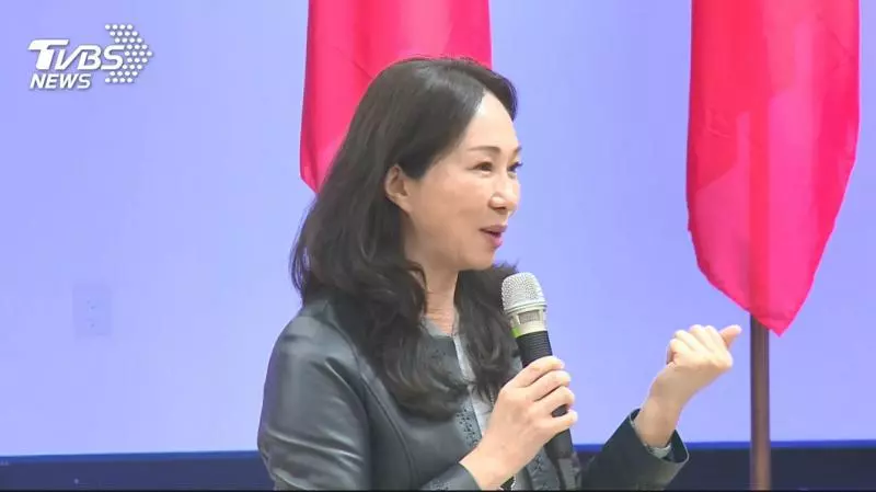 華僑讚「第一夫人」氣質 李佳芬回應……