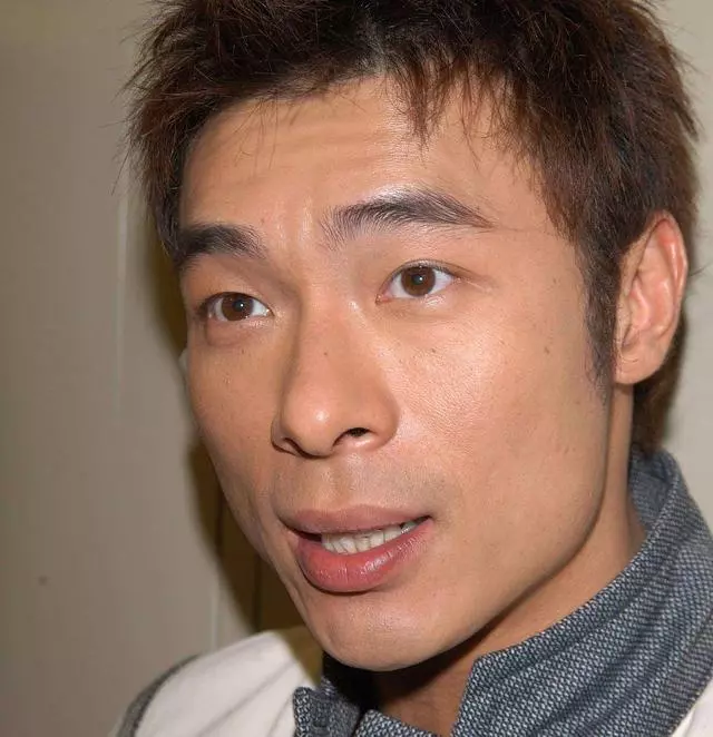 黃心穎前男友曝其黑史,為上位不擇手段,專靠男人上位,攀上馬國明變一線,腳踩兩條船