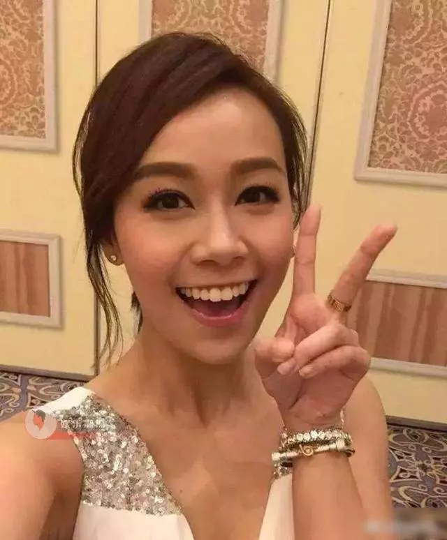 黃心穎前男友曝其黑史,為上位不擇手段,專靠男人上位,攀上馬國明變一線,腳踩兩條船