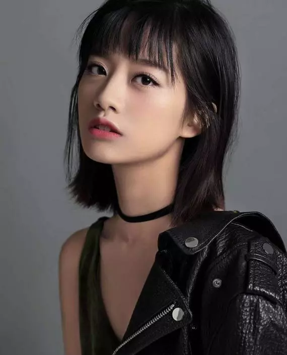 楊冪工作室新簽三位女藝人曝光,看到第三位,網友全爆炸了:千萬不要簽!