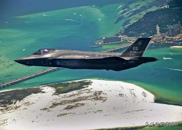 F-35A沉入1500米海底,各方分析得出一原因,同時也揭開美國傷疤