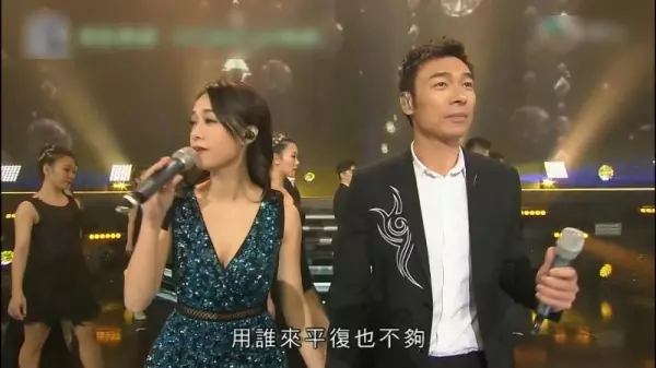 許志安偷吃「21歲女星黃心穎」,兩人計程車上不斷激吻,如今影片遭流出....
