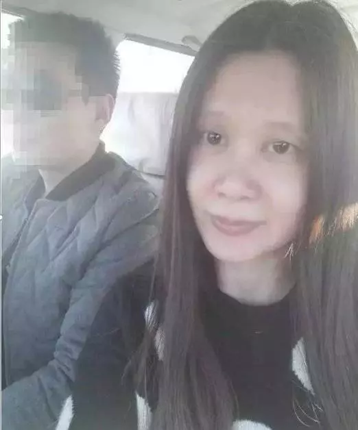 網紅小三 直播公開姦情 ,還罵正宮「天天監視我微博 !渣男不知情