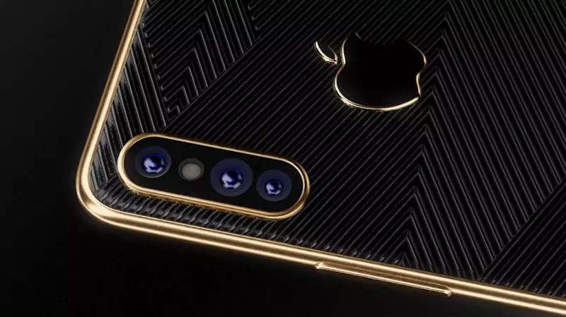 iPhone這次真的鑲鑽石了?Caviar暢想可折疊屏多形態iPhone Z:仿佛聞到了錢的味道