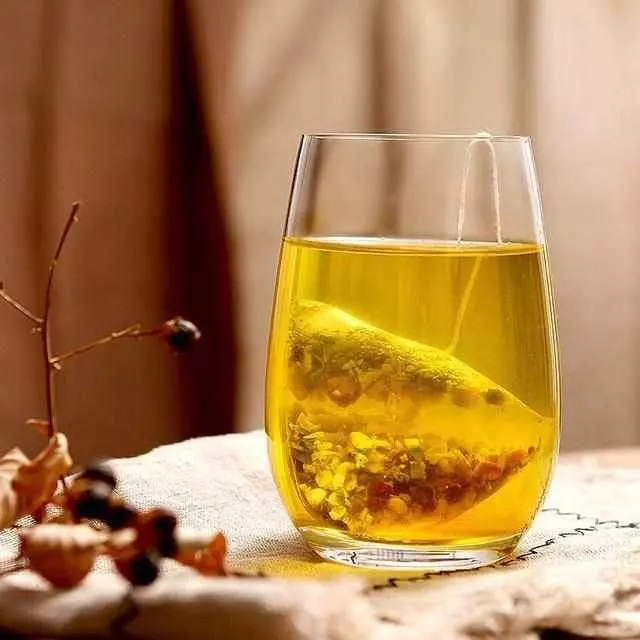減肥不要節食,每天喝一杯「刮油水」,腹部脂肪悄悄不見了!
