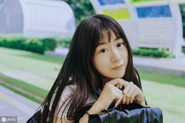 離婚四年，看到前妻再婚，我終於明白婚外戀是一碗燙嘴的甜湯