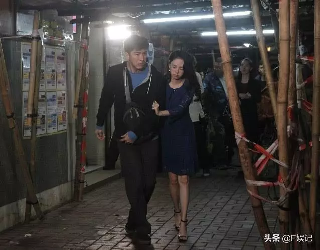 女友出軌已經夠參了,馬國明還拍攝黃心穎出軌相似戲份仍堅持拍完,街坊大聲為他加油~~~