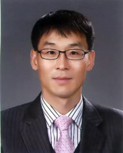 淚水失控...12位世越號「為學生犧牲」英雄老師故事 她笑著脫救生衣給學生...最後看著大家逃走