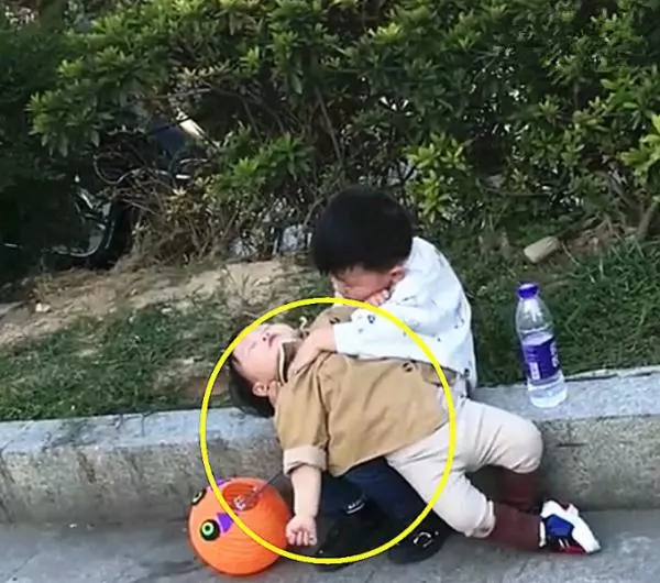 請好好珍惜妹妹,研究證明:有妹妹會讓你生活更快樂,專家點出「妹妹重大優勢」:比有弟弟更強