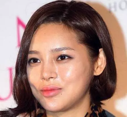她曾是大家公認的女神,二次懷孕都吸毒,注射藥物高達185次!