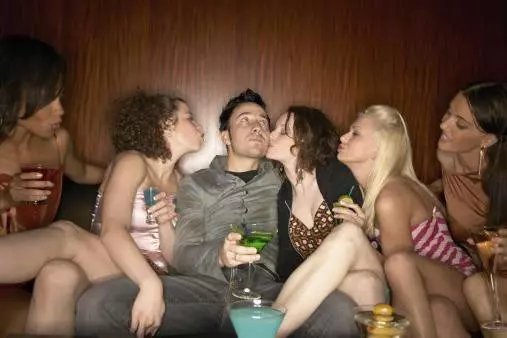 以為很受女生歡迎的9種男生!! 但其實都被女生討厭的類型男生!!~~~