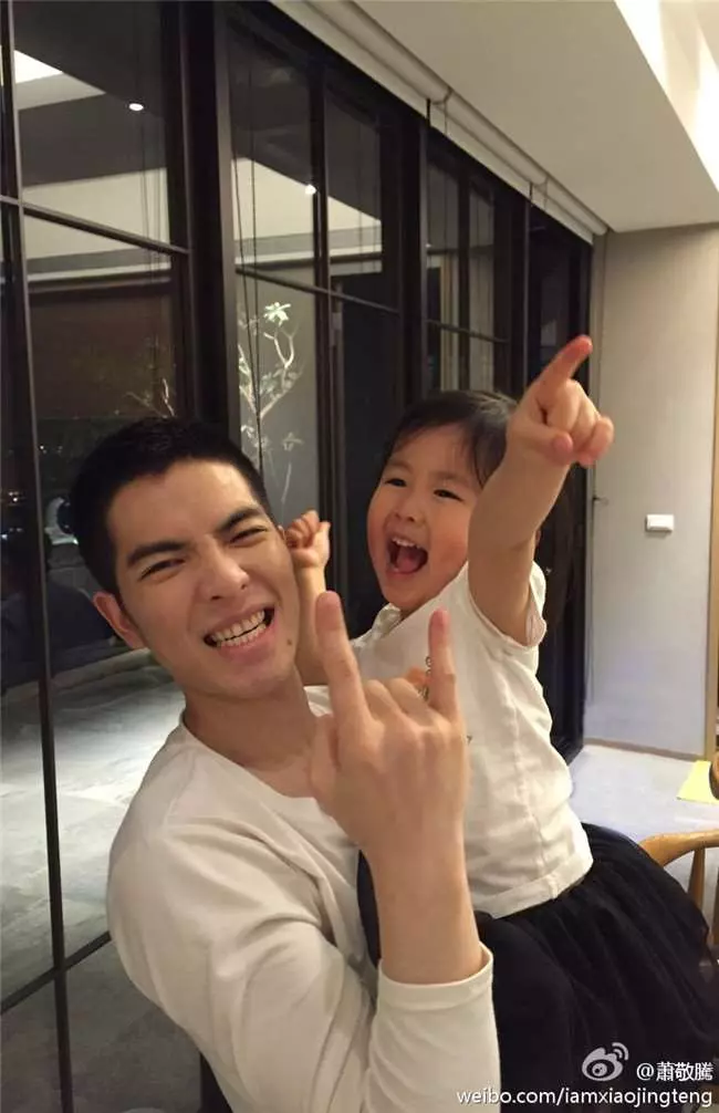 蕭敬騰的女兒4歲了!孩子的媽竟是她?!滿滿的父愛讓人好生羨慕...
